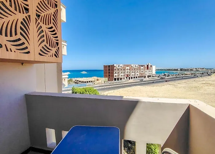 Sea View One Bedroom In Dreams Апартаменты *